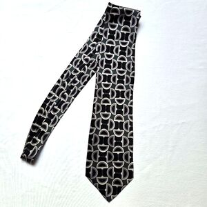 American‎ Essentials Necktie